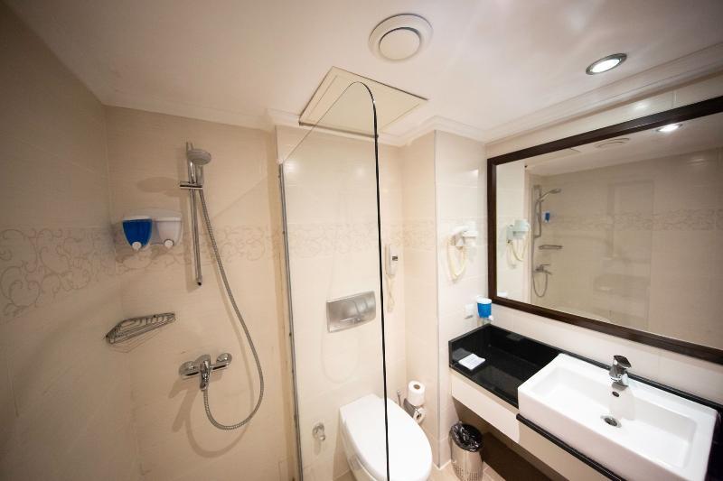Royal Towers Hotel Kiris Extérieur photo